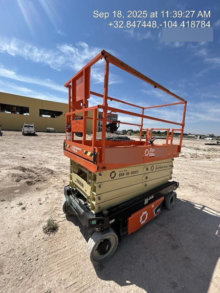 2022 JLG ES3246