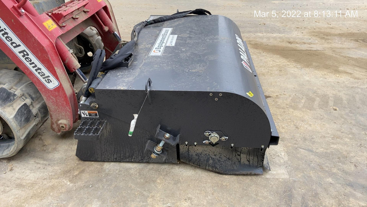 2021 PALADIN Sweepster SB72