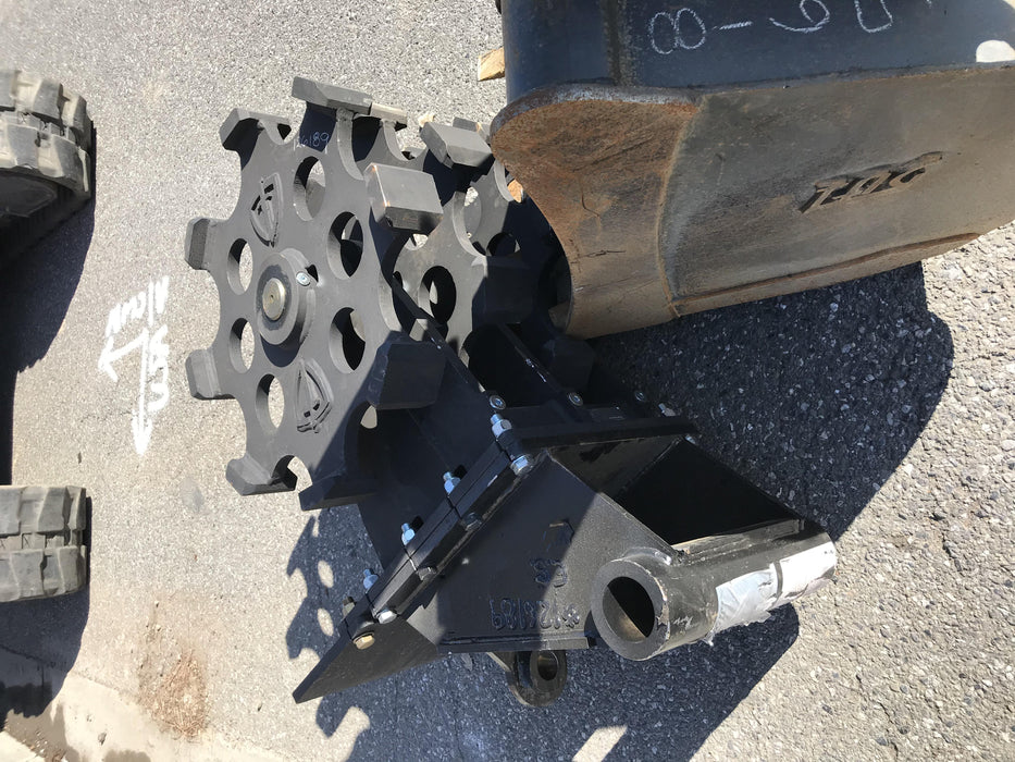 2021 PALADIN 24" Compaction Wheel