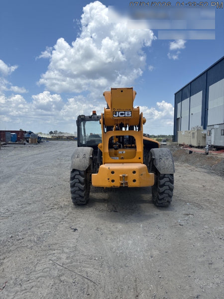 2023 JCB 510-56