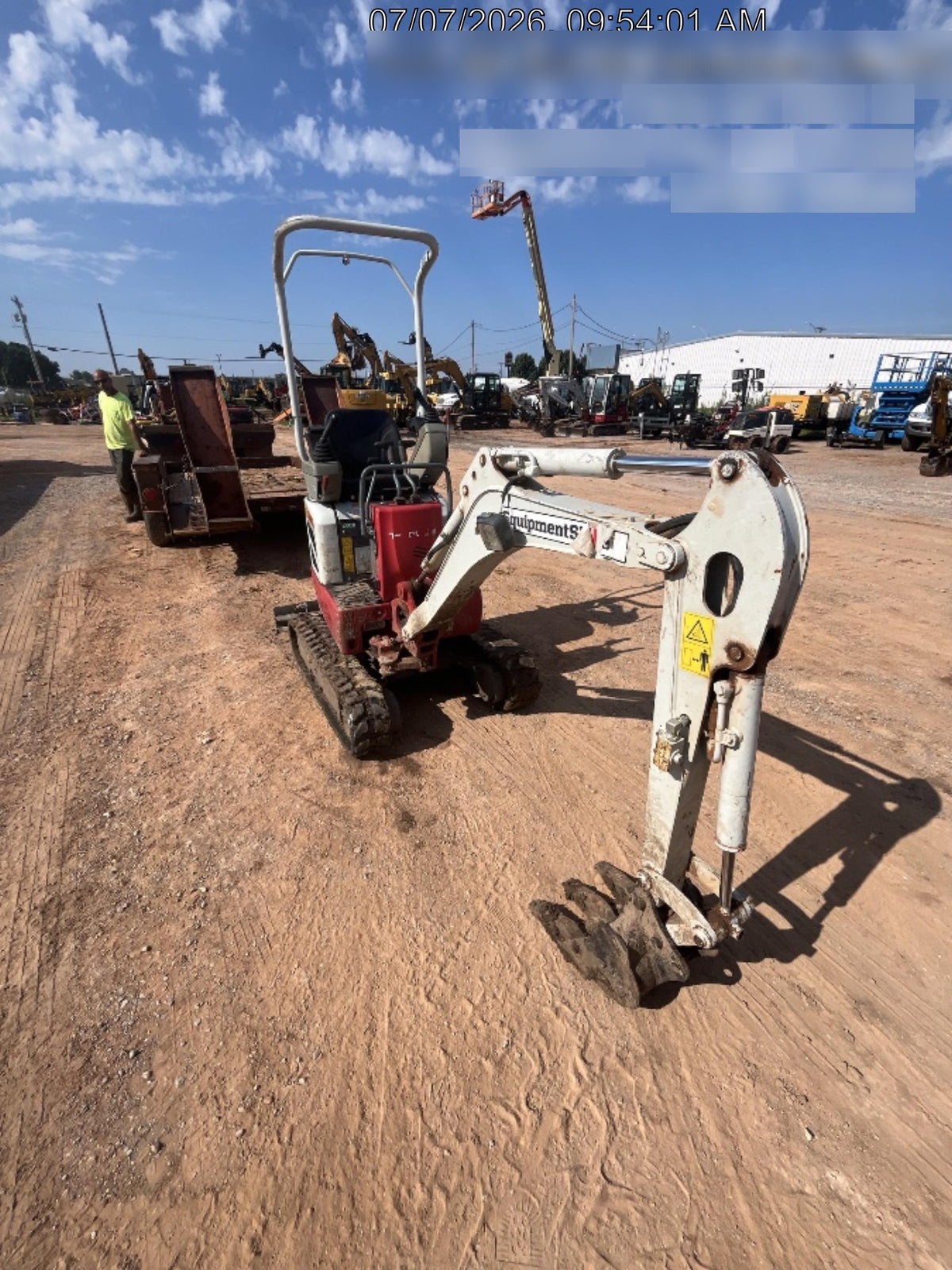2022 TAKEUCHI TB210R