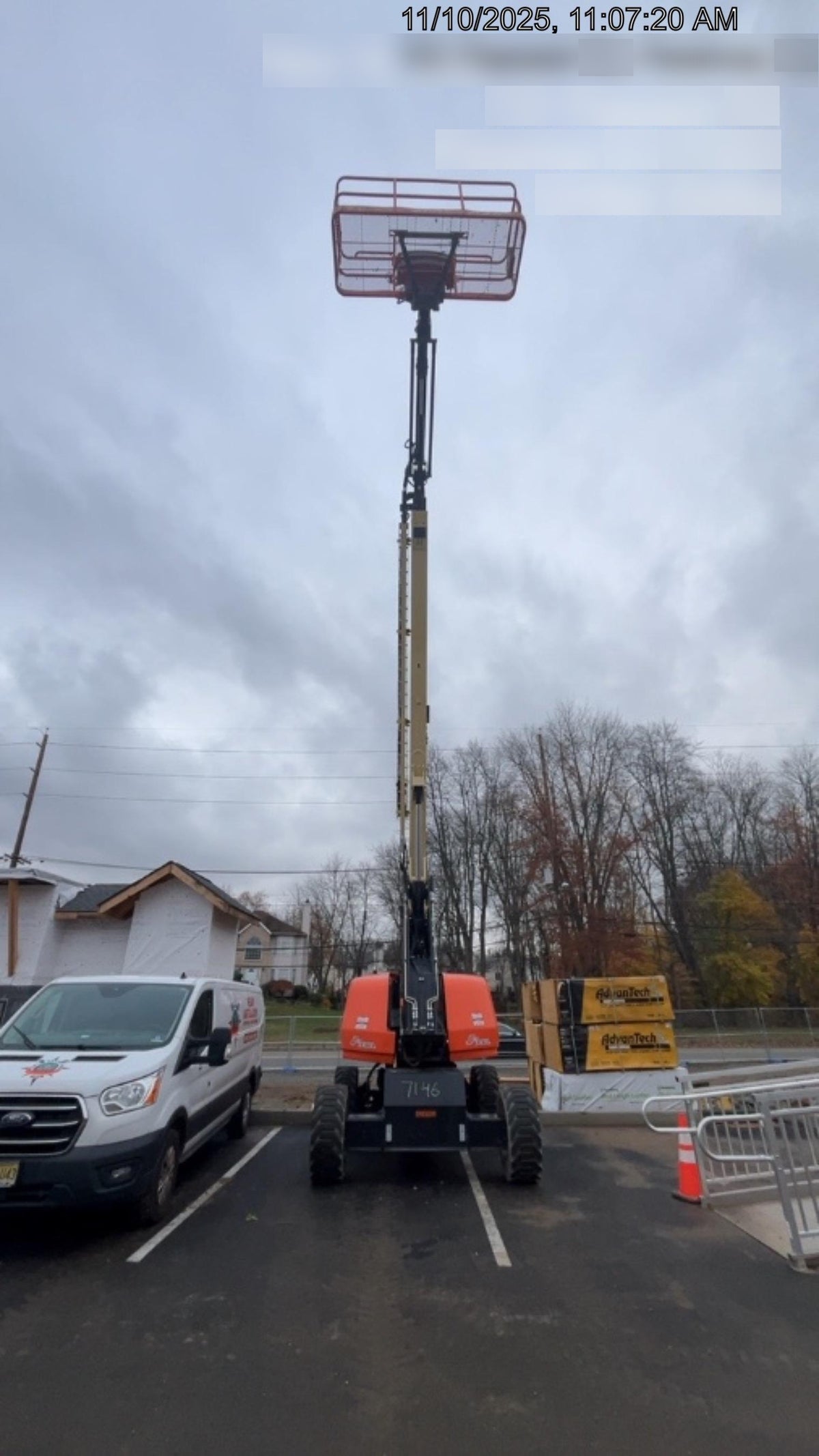 2024 JLG 660SJ