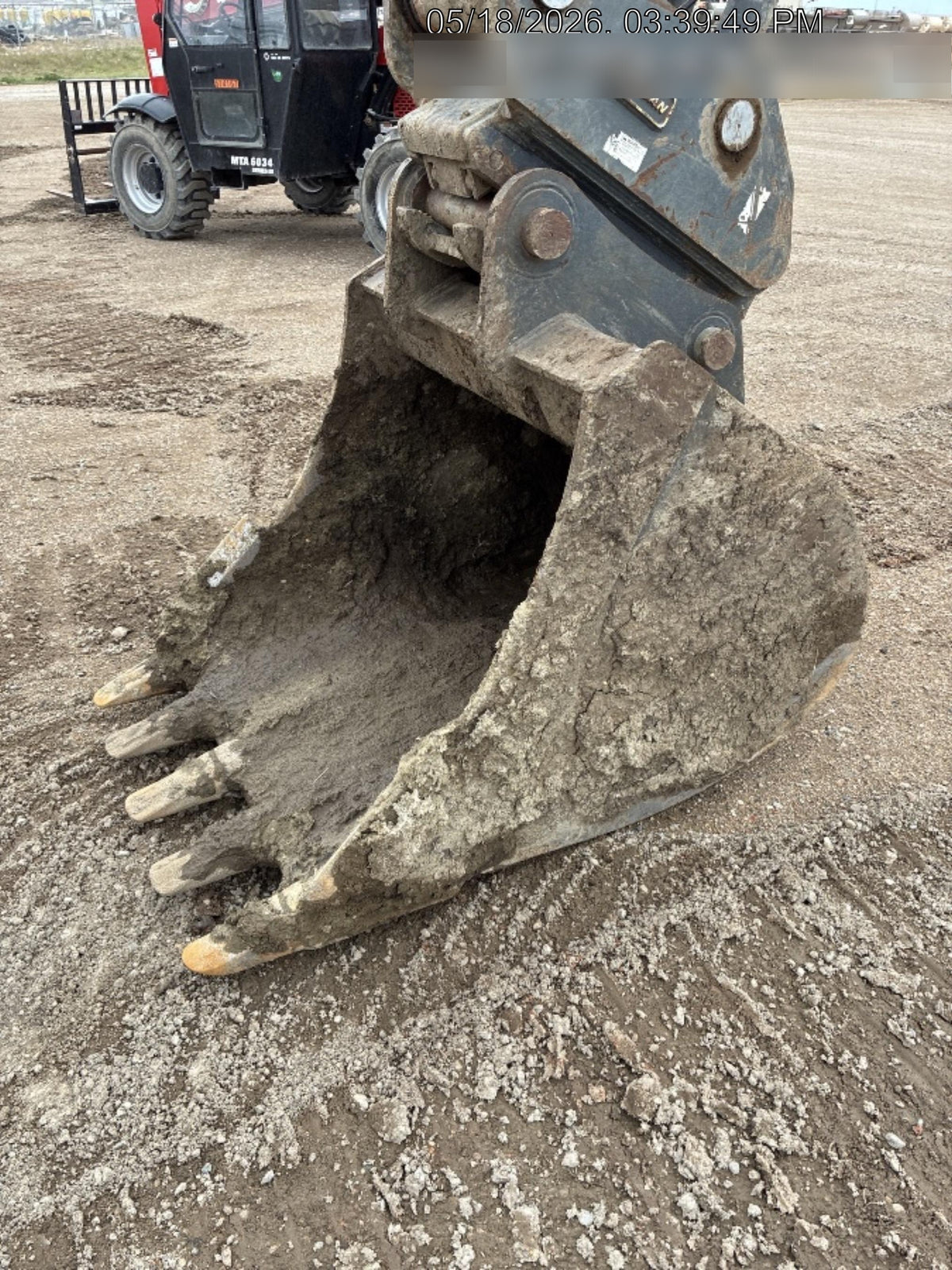 2019 DOOSAN 42" Excavator Bucket