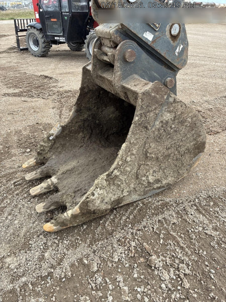 2019 DOOSAN 42" Excavator Bucket