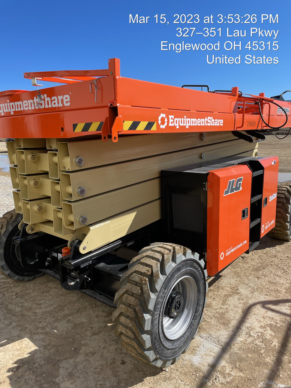 2023 JLG RT4394