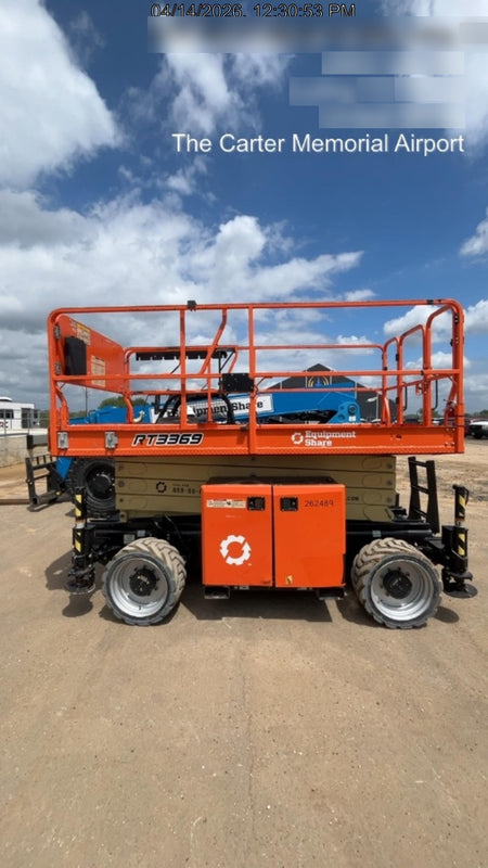 2022 JLG RT3369