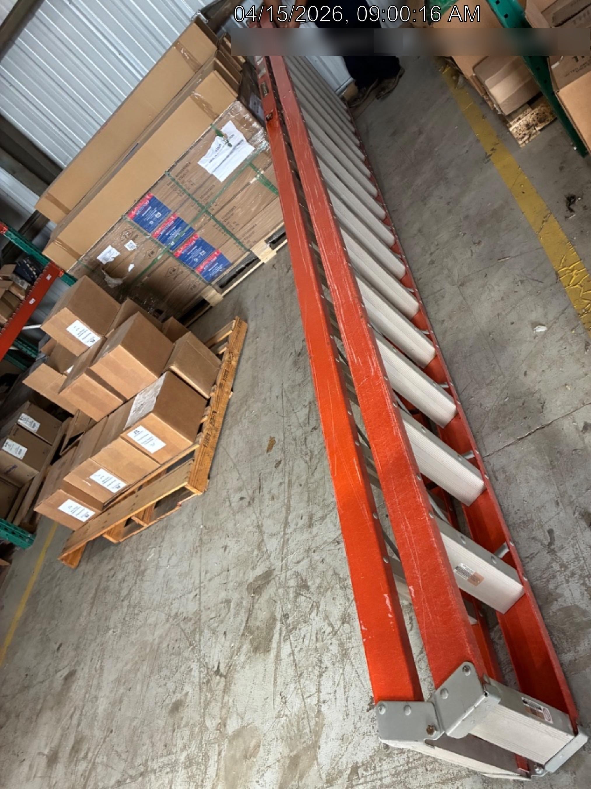 2023 LOUISVILLE LADDER FM1400HD