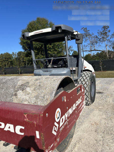 2022 DYNAPAC CA2500D