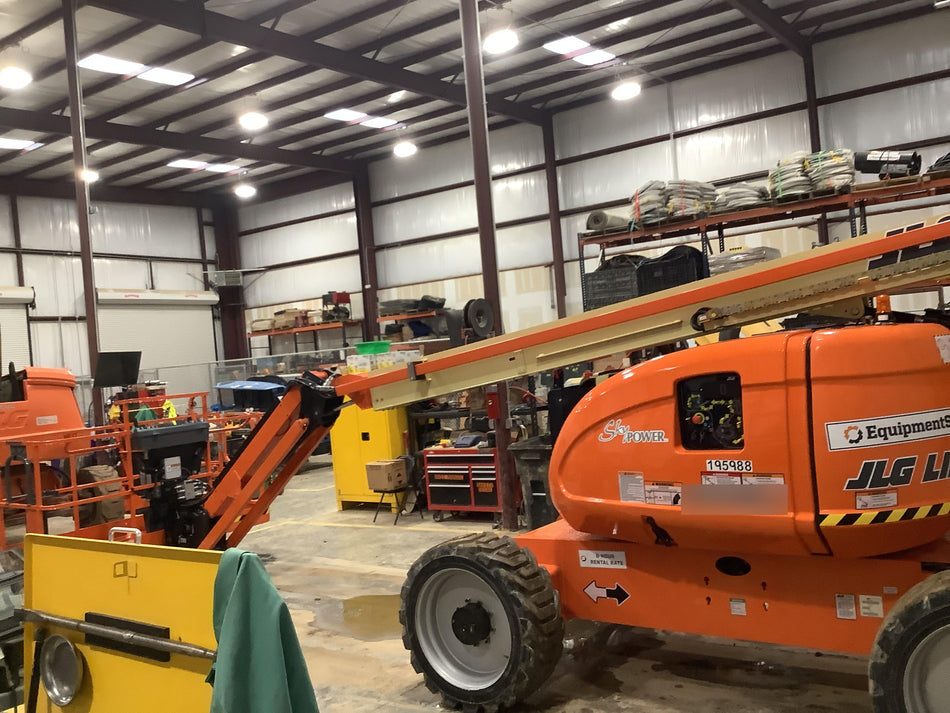 2021 JLG 600AJ
