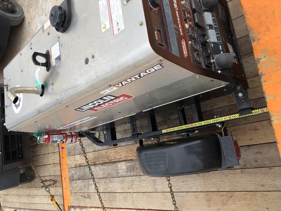 2019 Lincoln Electric Vantage 322 Welder Ready-Pak 3, Two wheel trailer, Fender and Light kit, Cable Rack