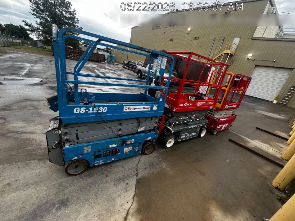 2019 Genie GS-1930 Fixed rails with chain Entry