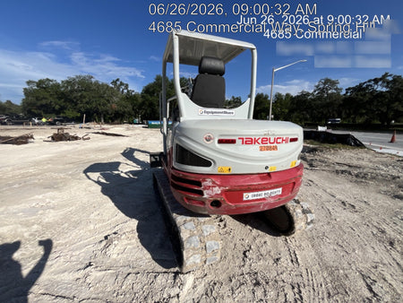 2022 TAKEUCHI TB250-2R