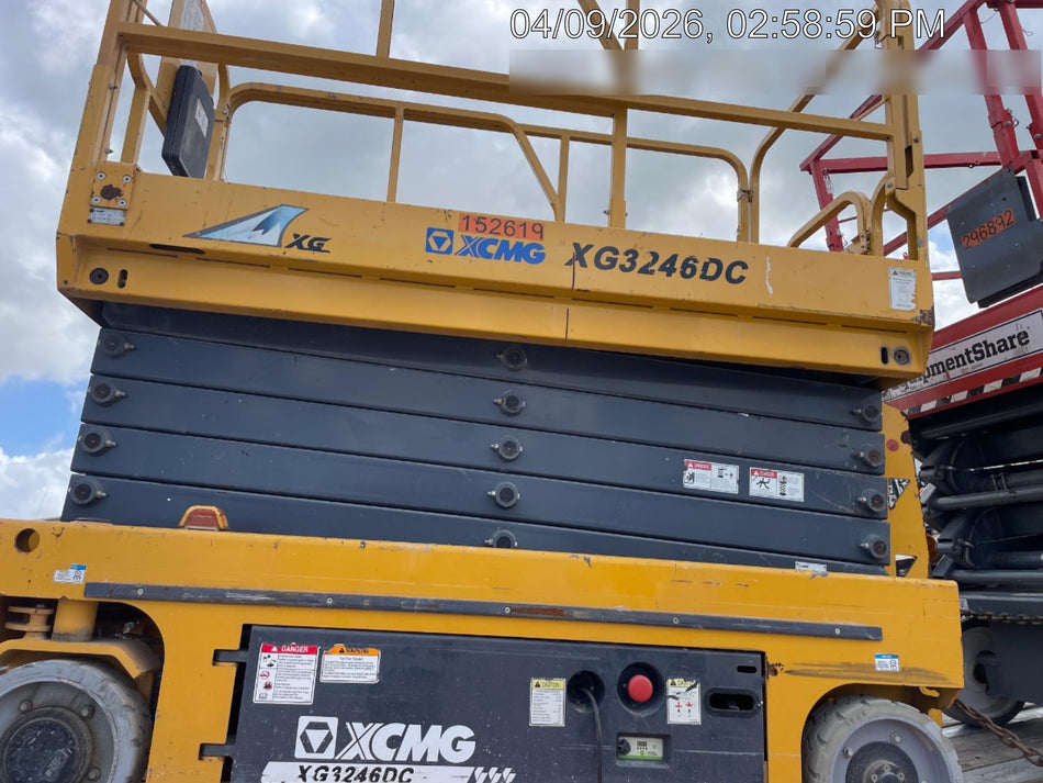 2021 XCMG XG3246DC