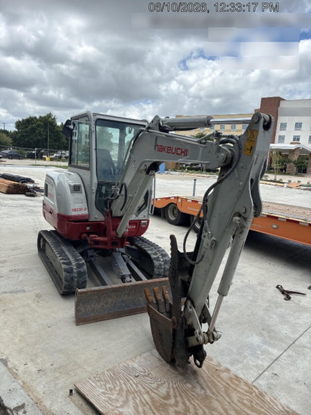 2024 TAKEUCHI TB235-2CR
