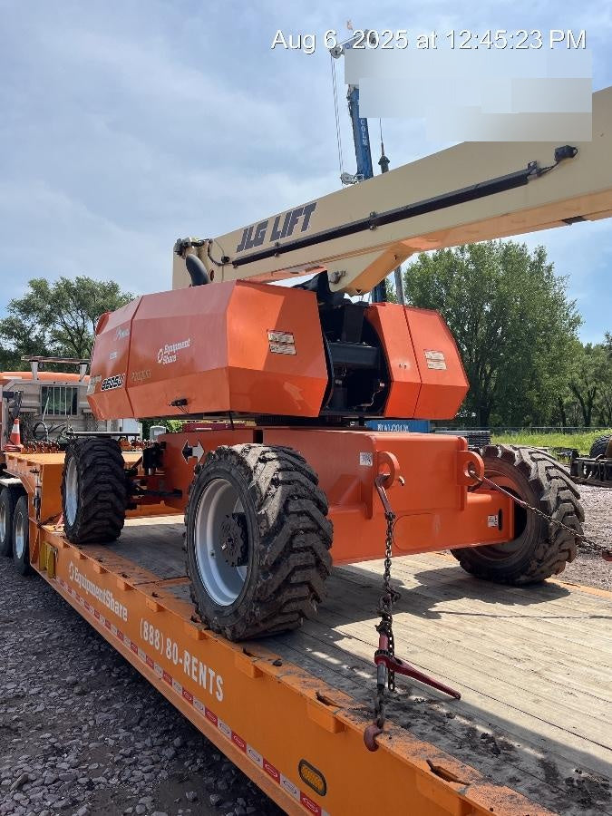 2022 JLG 860SJ