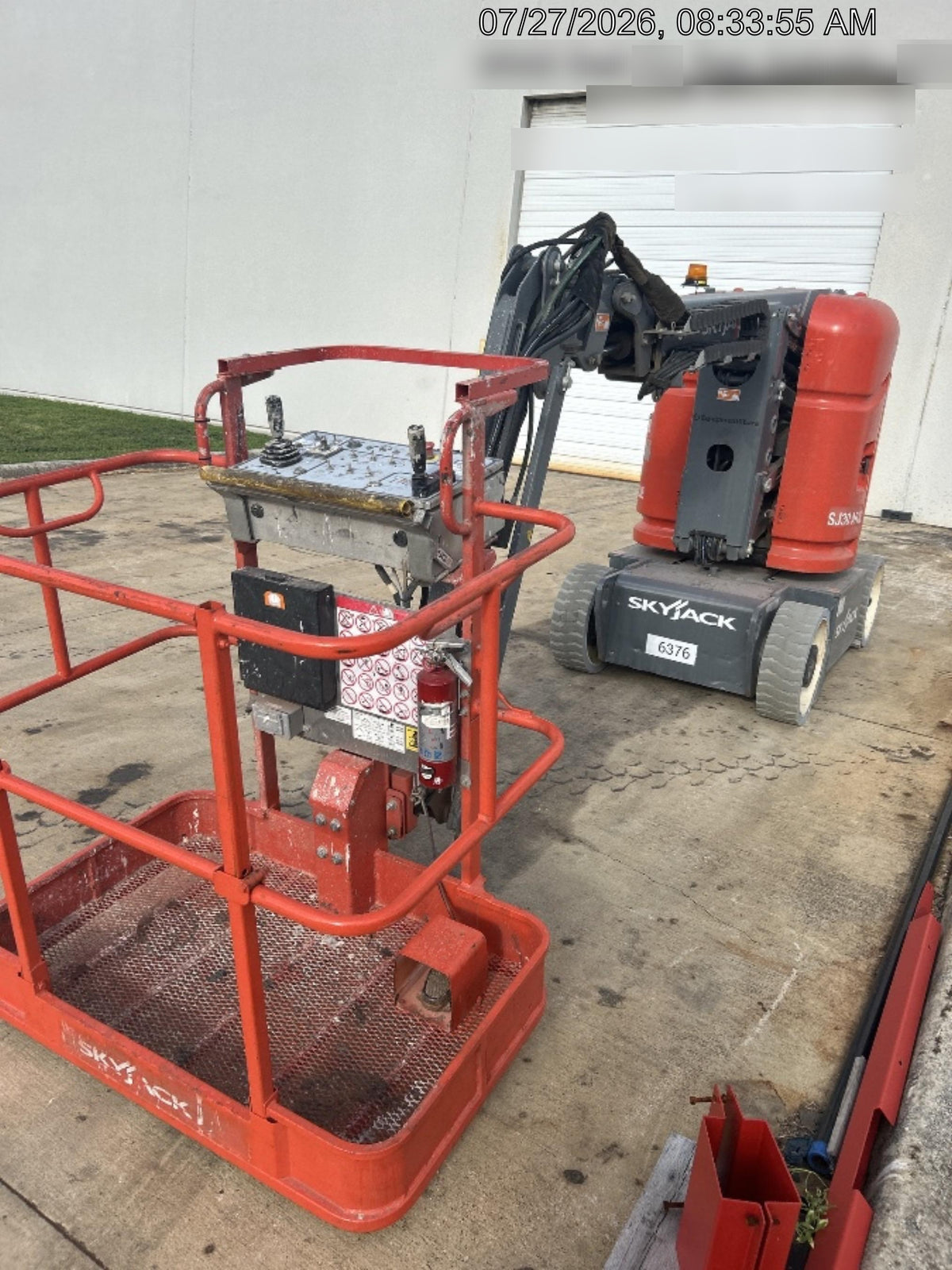 2017 SKYJACK SJ30 AJE