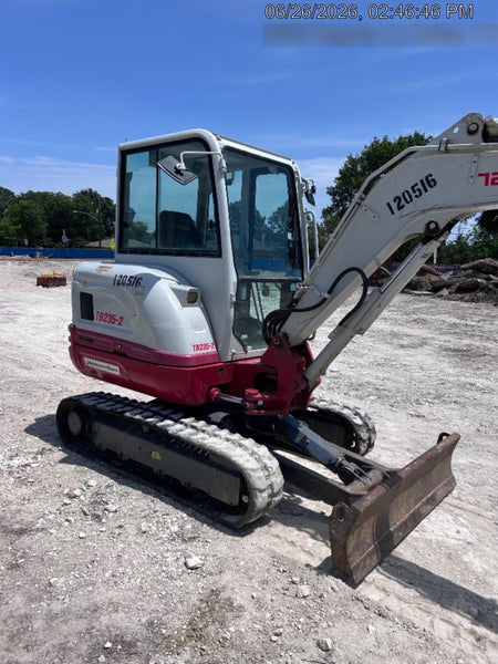 2020 TAKEUCHI TB-235-2CR