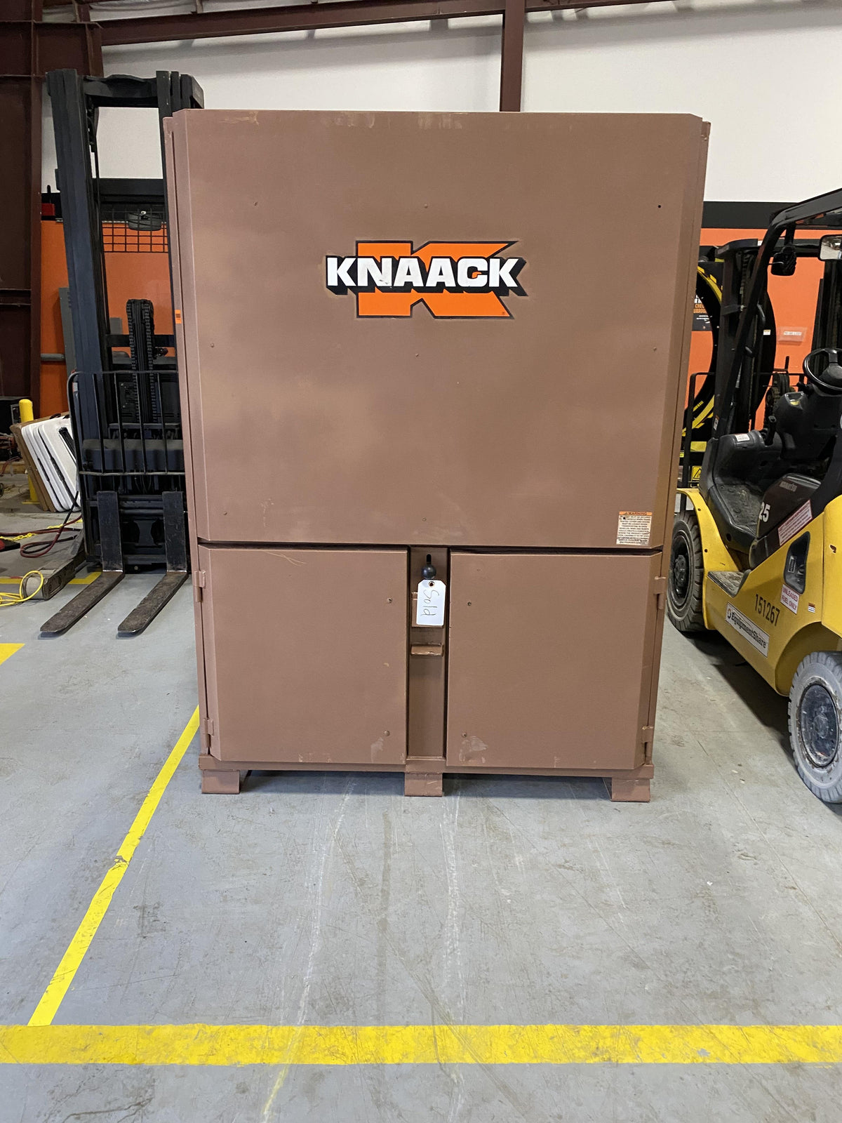 2021 KNAACK 119-01