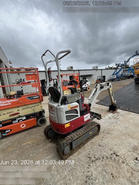 2022 TAKEUCHI TB210R