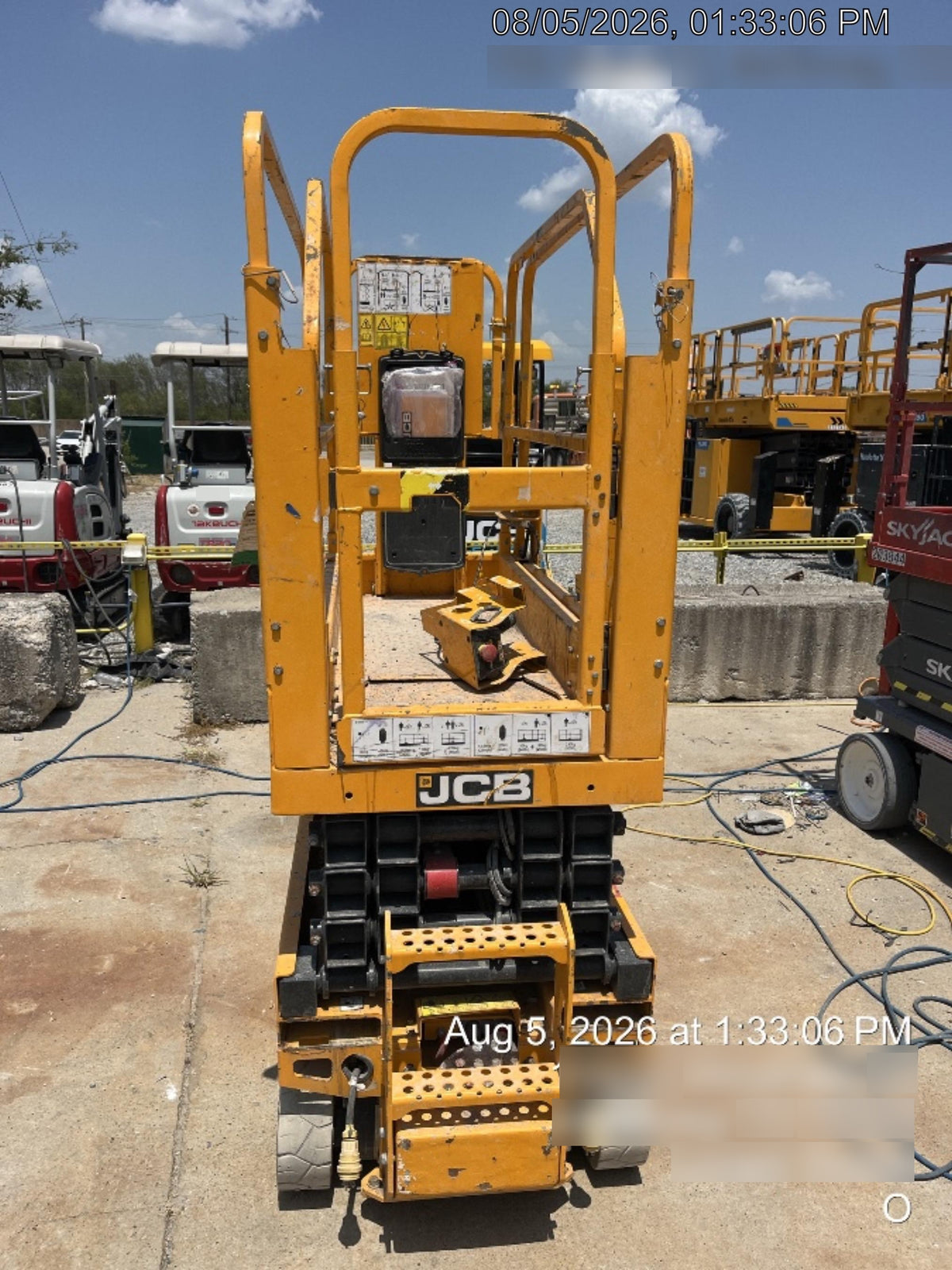 2023 JCB S1930E