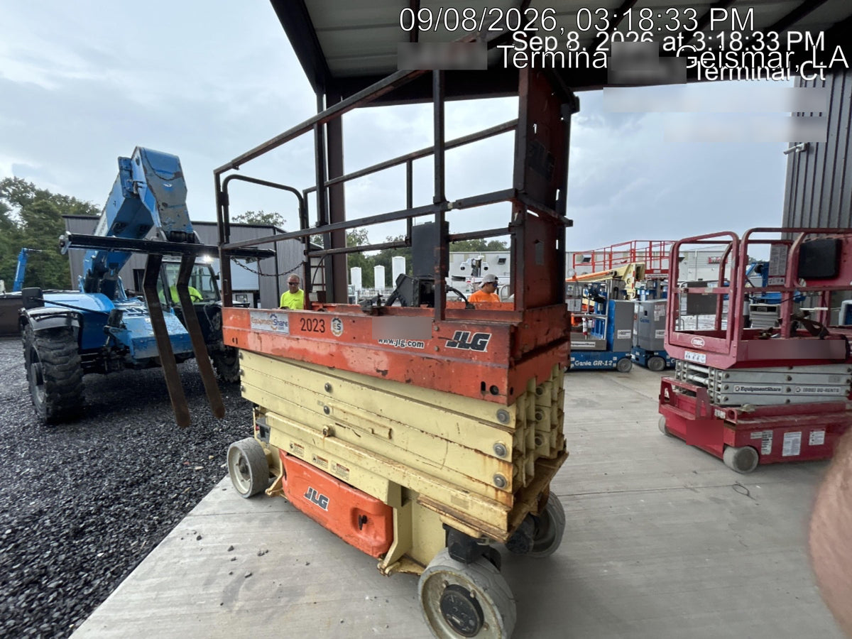 2016 JLG 2632ES