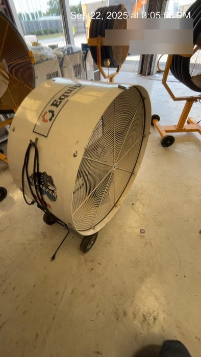 2022 BIG ASS FANS Yellow Jacket