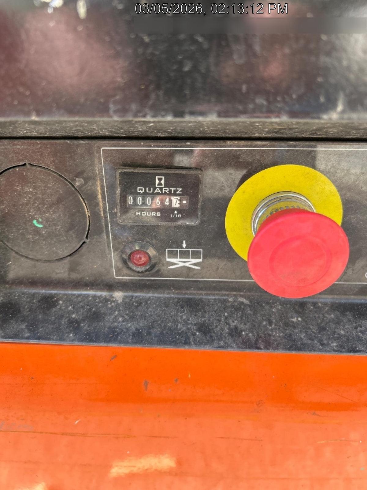 2022 JLG ES1932