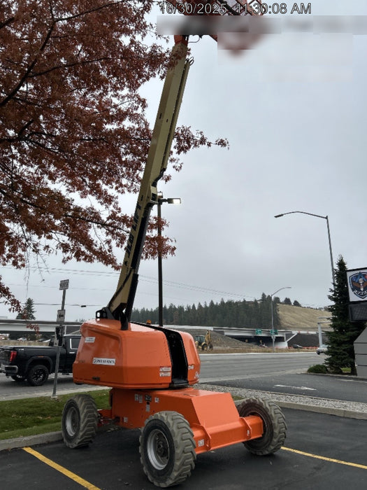 2021 JLG 400S