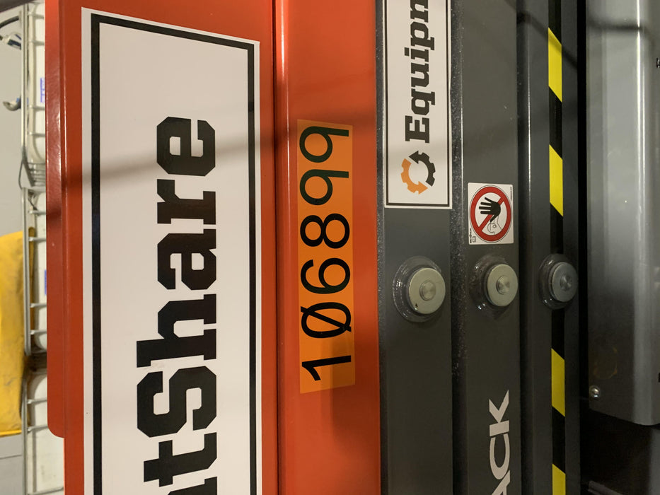 2020 Skyjack SJIII-3219 Solid NM Tires, Half height spring hinged entry gate, Dual Beacons, 800W Inverter