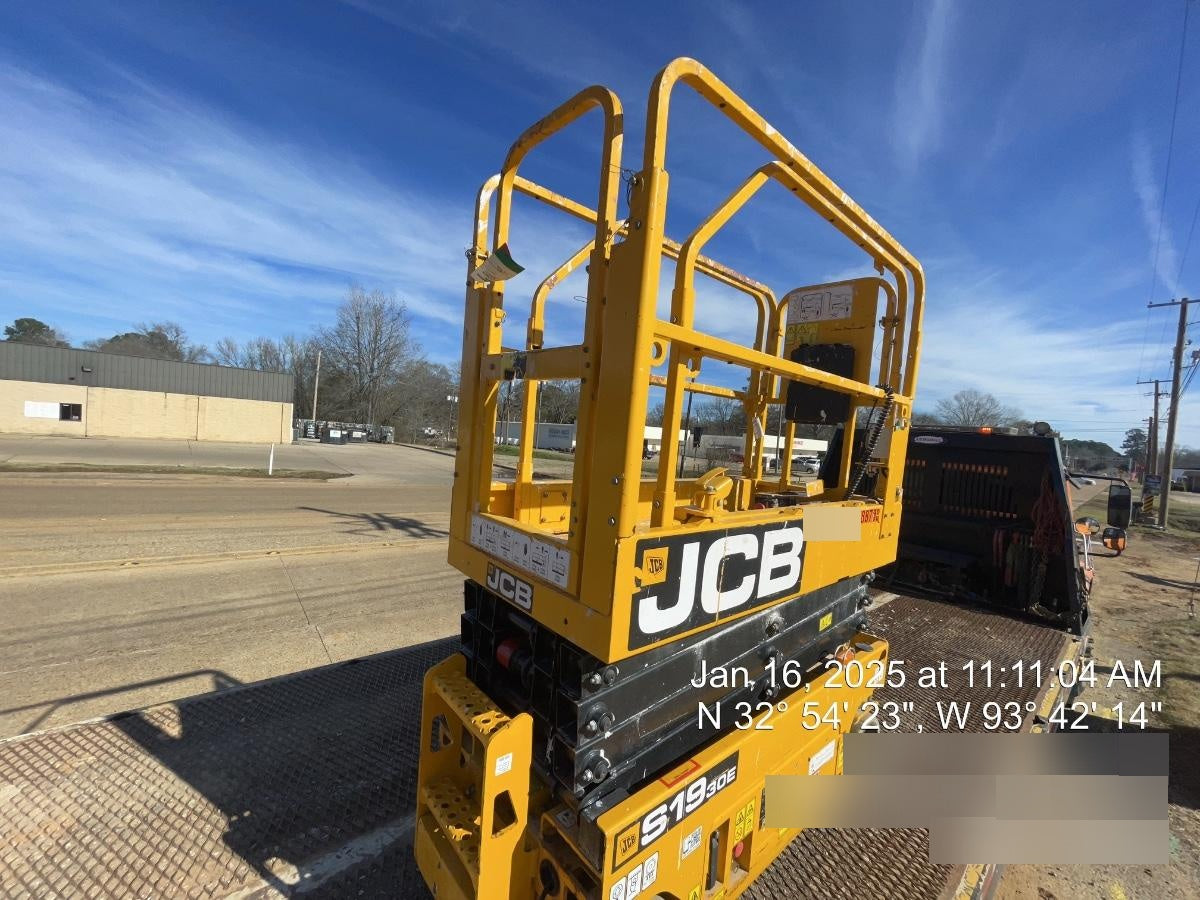 2021 JCB S1930E