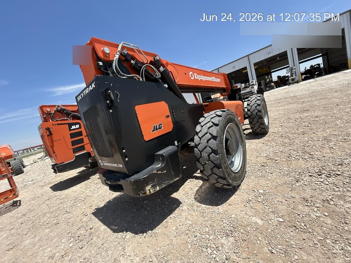2023 SKYTRAK 12054