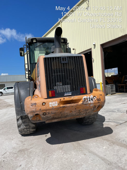 2016 Case 721F CLOSED CAB, JRB 416 STYLE HYD COUPLER