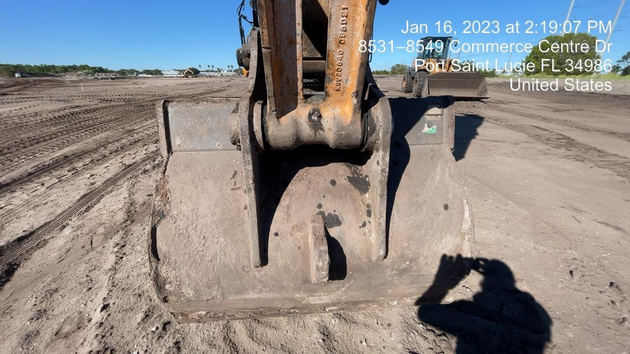 2016 CASE 60" Tooth Bucket - Case