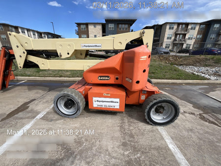 2019 JLG E450AJ