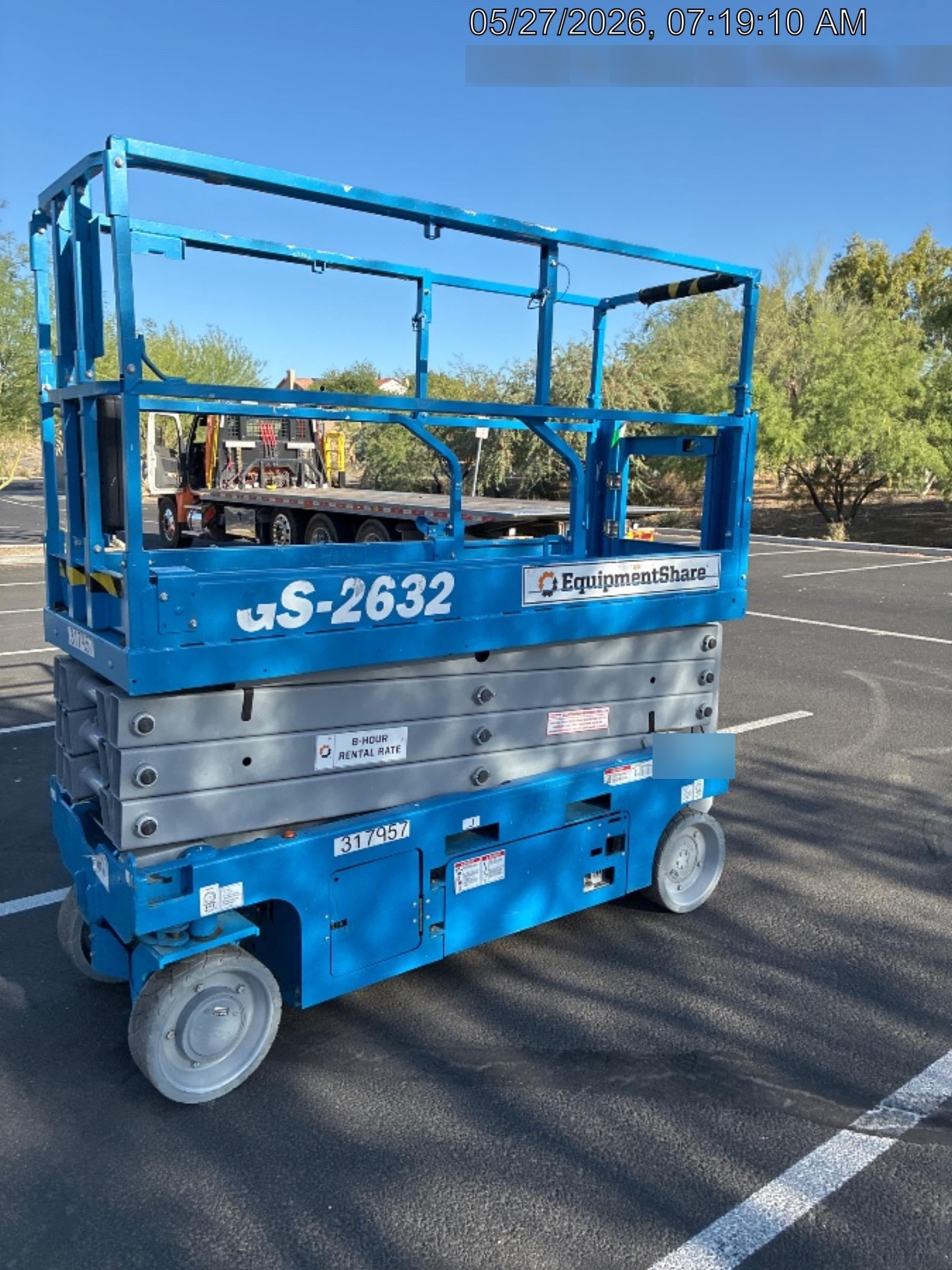 2023 GENIE GS-2632