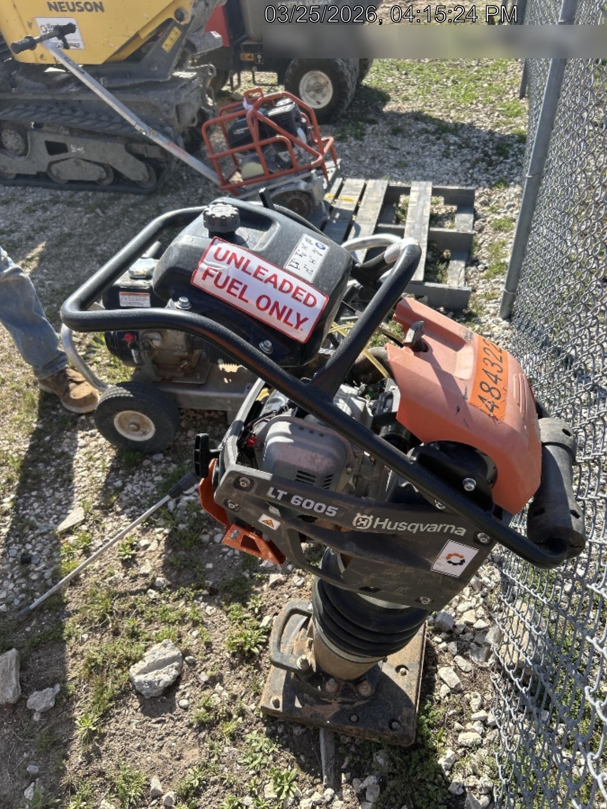 2024 HUSQVARNA LT6005