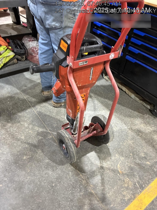 2022 HILTI TE 3000-AVR