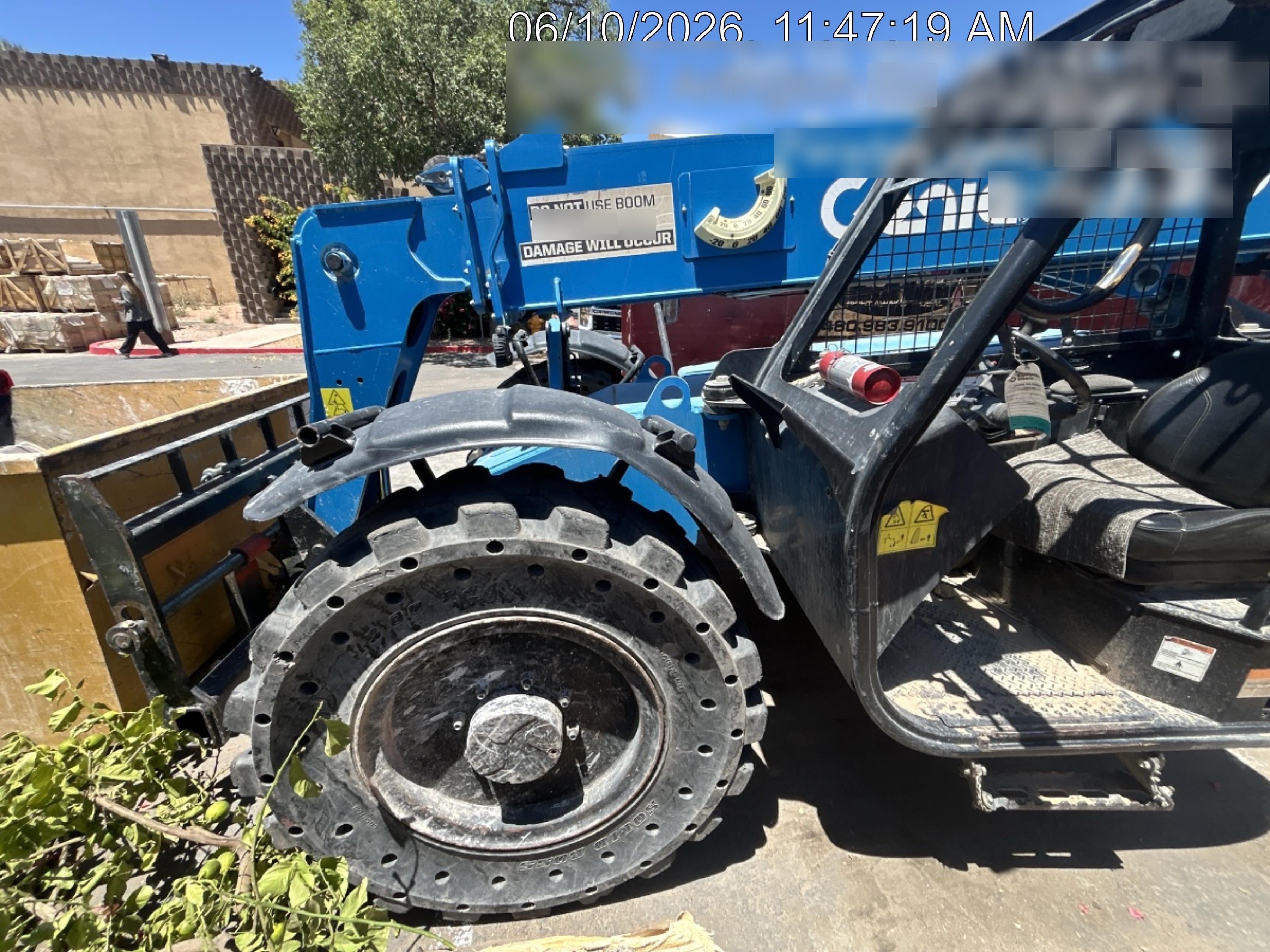 2017 GENIE GTH-636