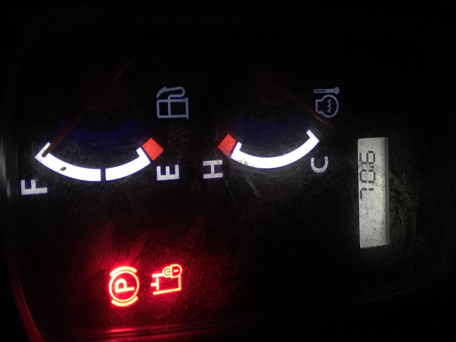 2019 Kubota SVL95-2S Cab/Heat/Air, Standard Tracks, Standard Flow w/Manual QC, 80" HD Bucket w/ Smooth Cutting Edge