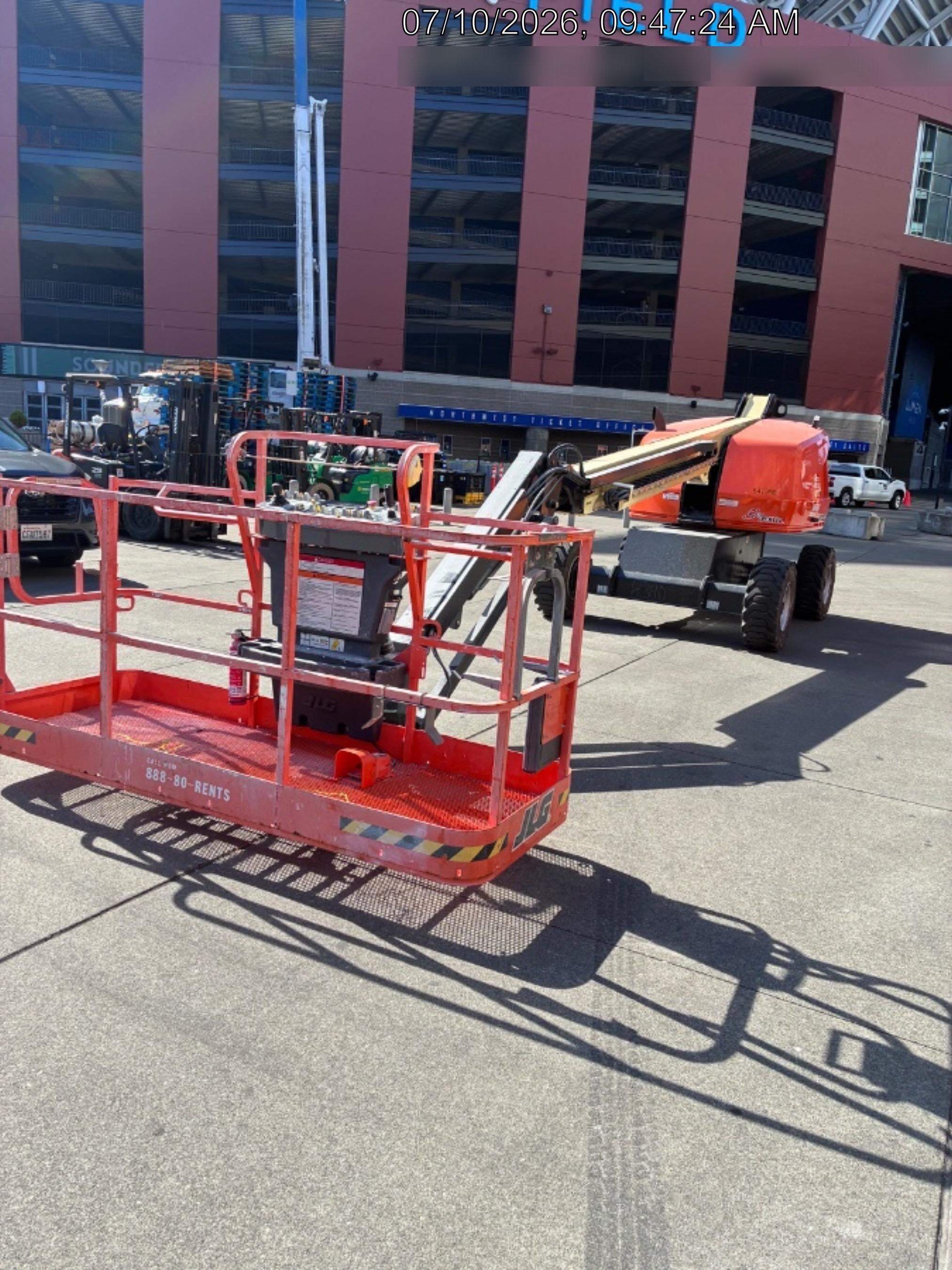2025 JLG 460SJ