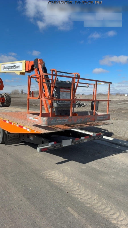 2020 JLG 860SJ
