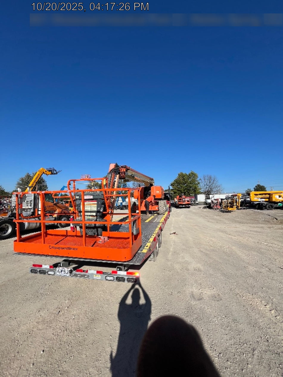 2022 JLG 860SJ
