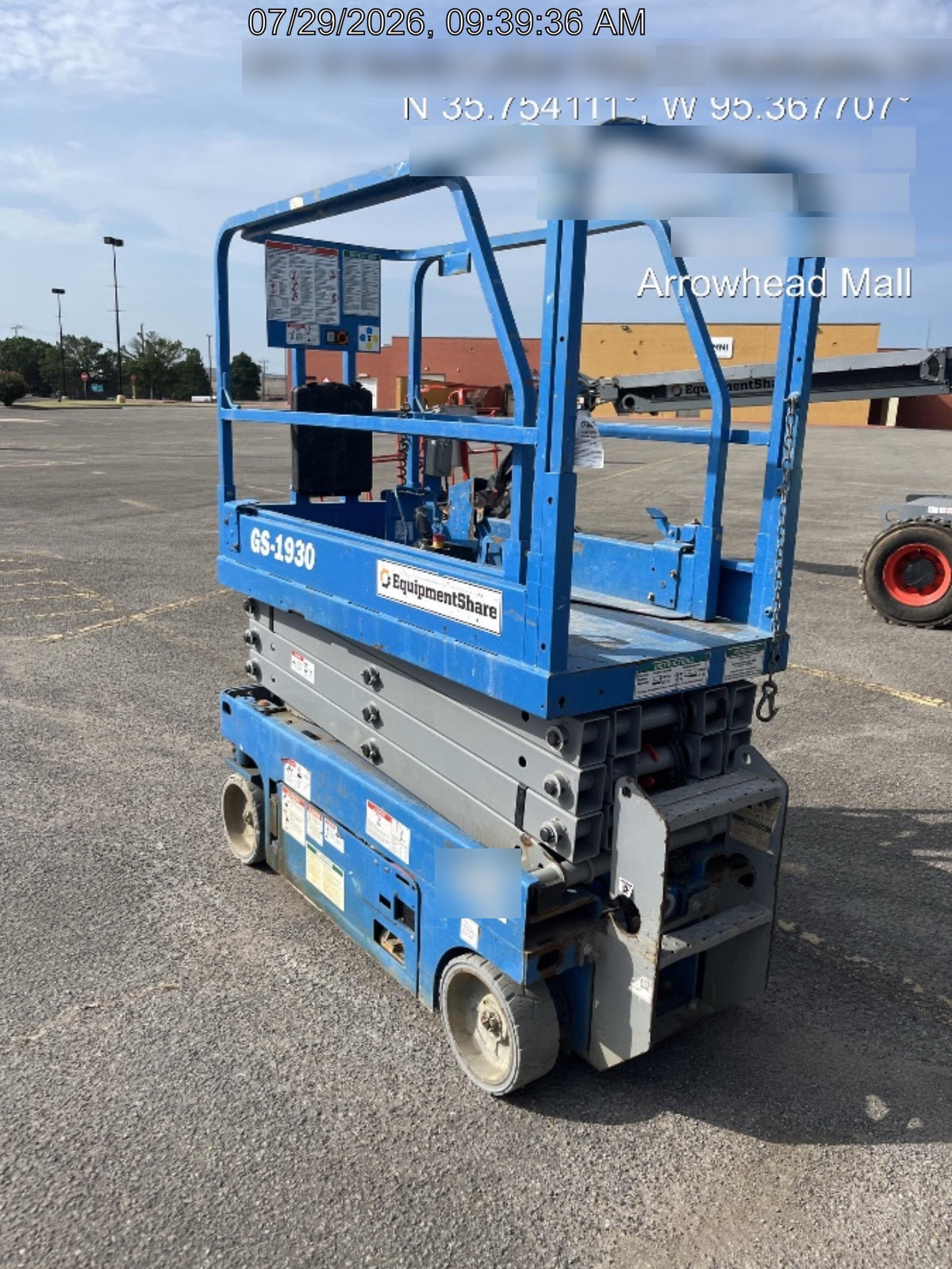 2019 Genie GS-1930 Fixed rails with chain Entry