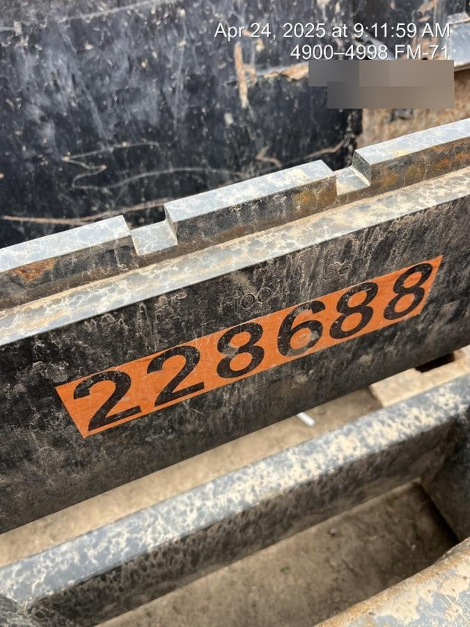 2022 ARROW MATERIAL HANDLING 72" Pallet Forks - Arrow