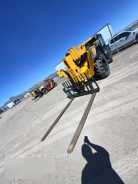2025 JCB 512-56