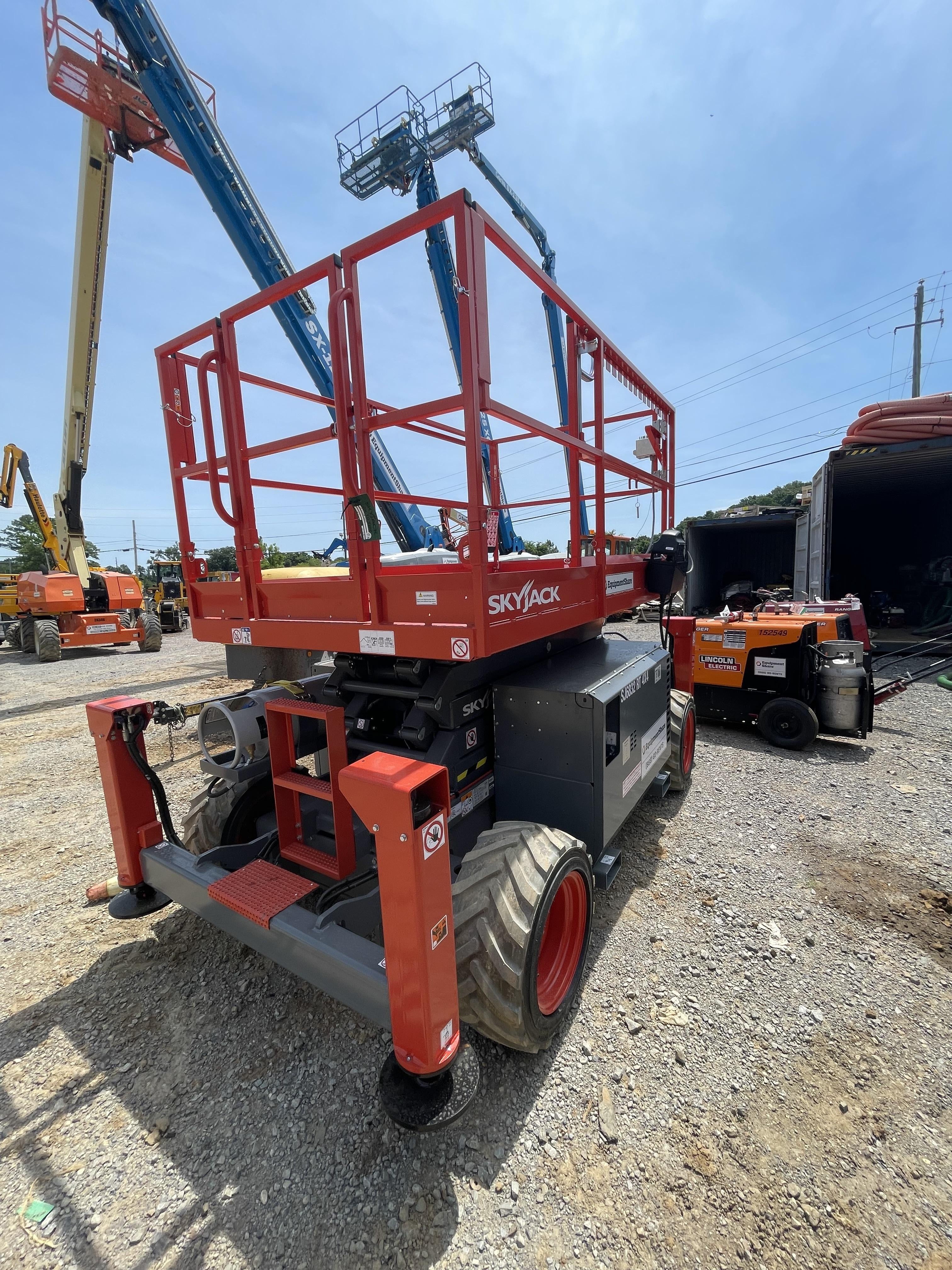 2022 SKYJACK SJ6832 RT