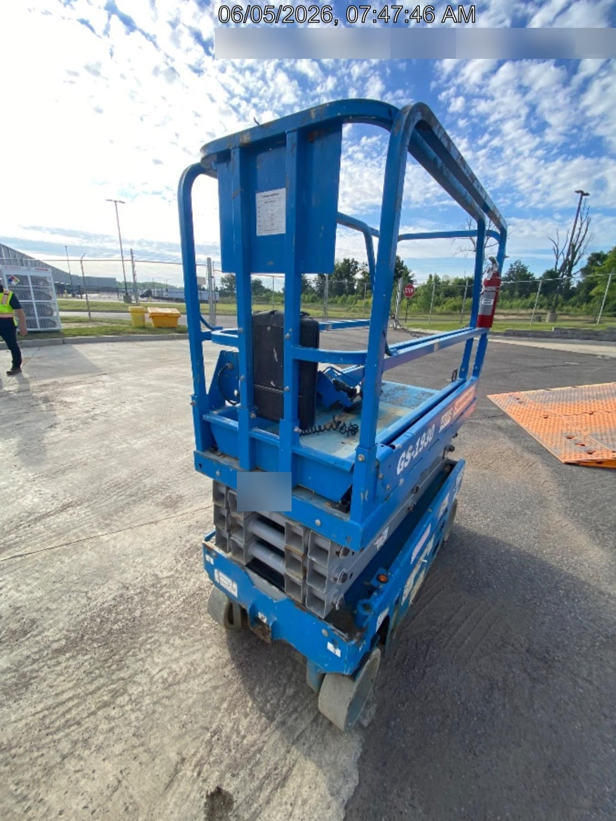 2019 Genie GS-1930 Fixed Rails with Chain Entry