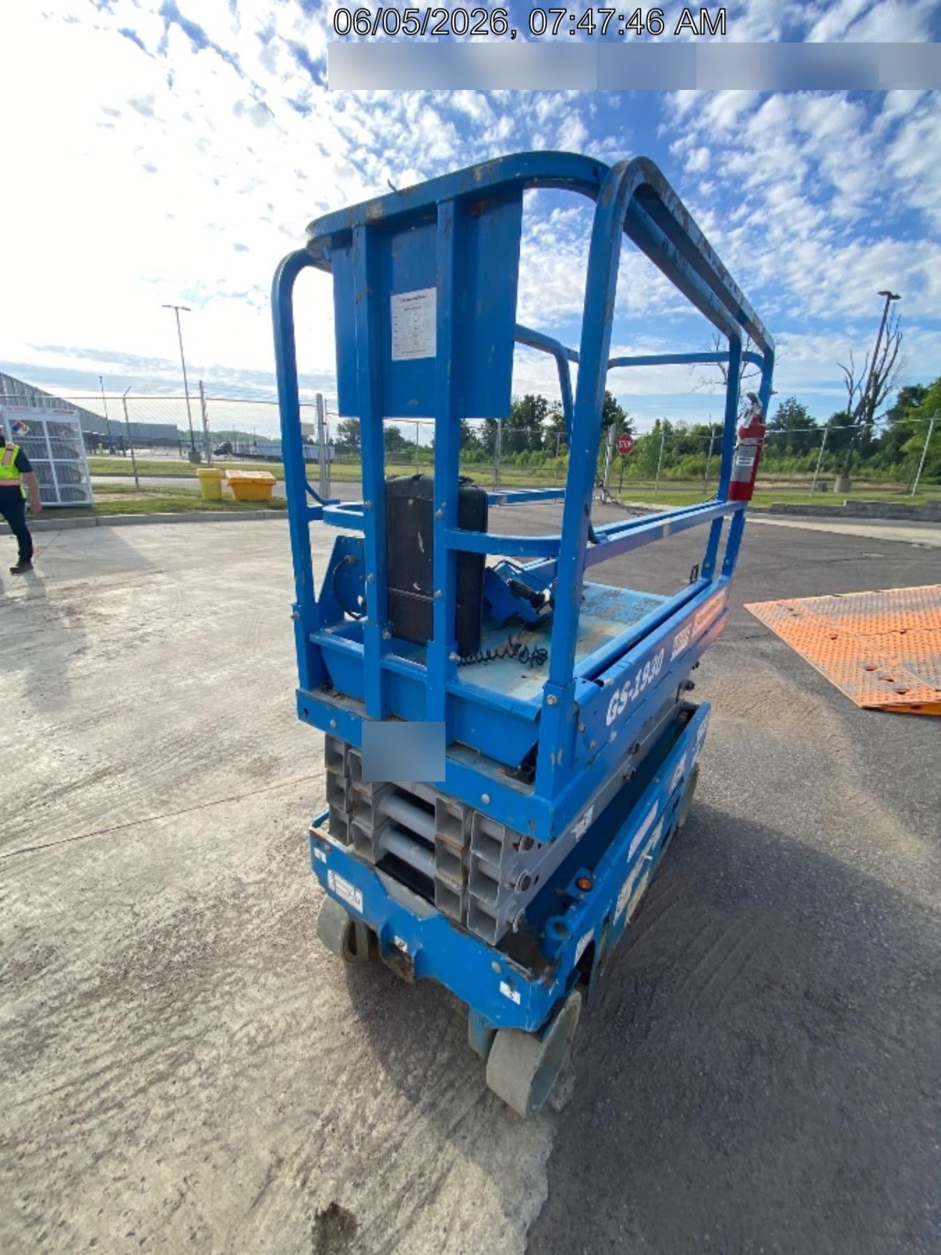 2019 Genie GS-1930 Fixed Rails with Chain Entry
