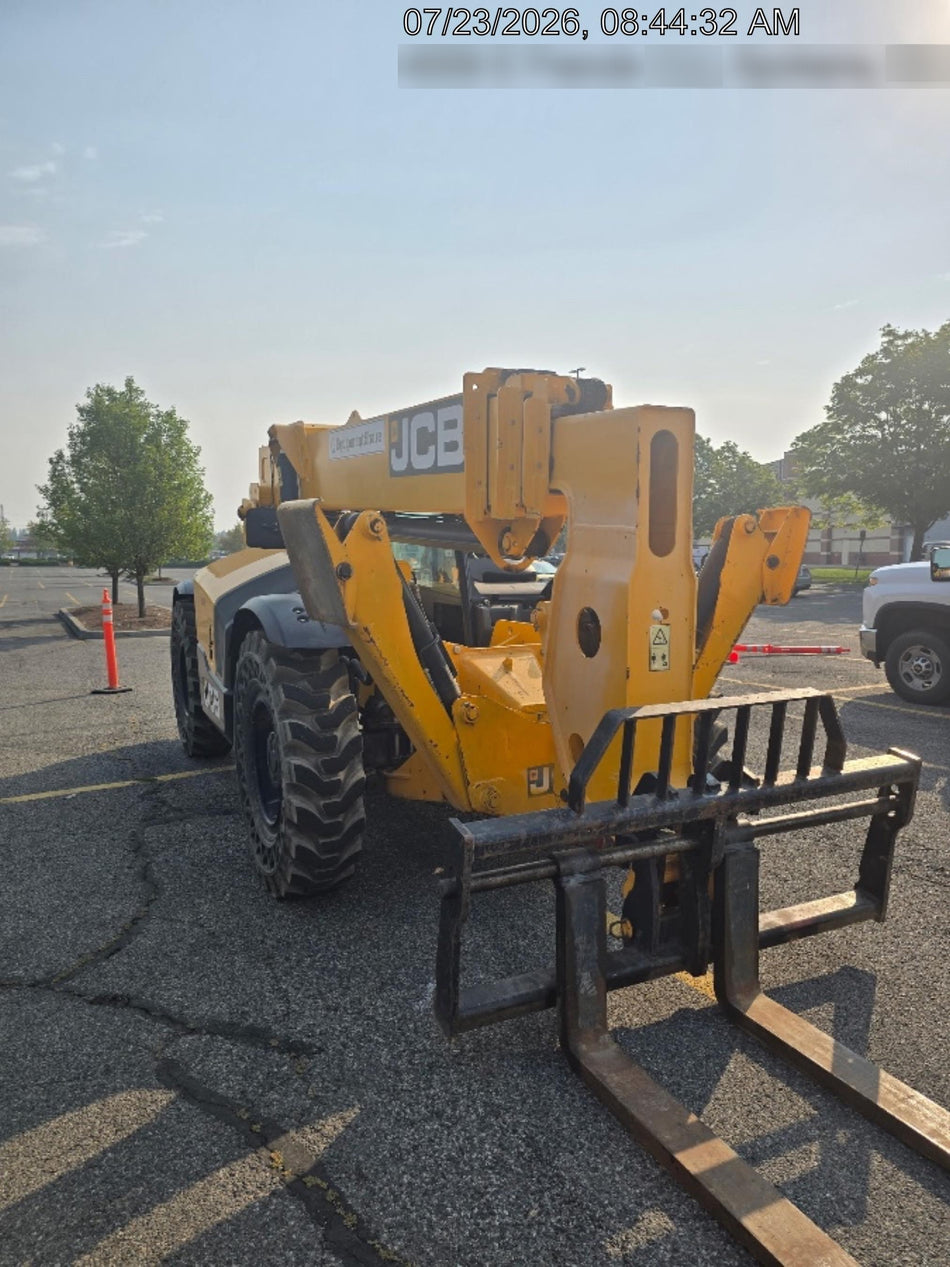 2020 JCB 510-56