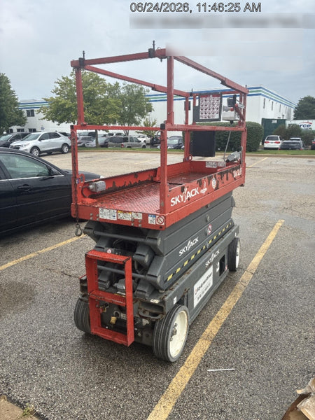 2016 Skyjack SJIII-3226 26' Electric Scissor Lift